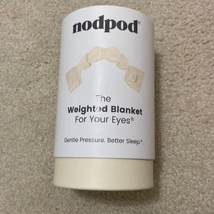Brand new nodpod in Bone (out of stock color)